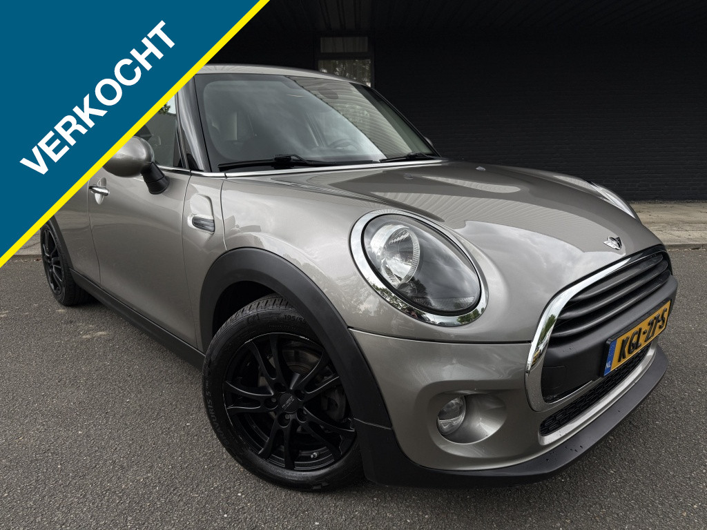 53276627